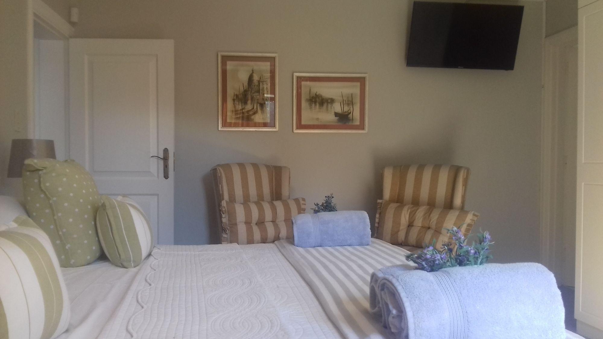 The Whale'S Tale Guesthouse Hermanus Kültér fotó